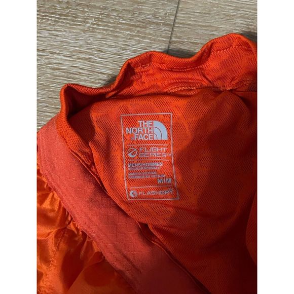 The North Face Mens Orange RKT Running Shorts Size Medium Flight Series - Picture 3 of 3